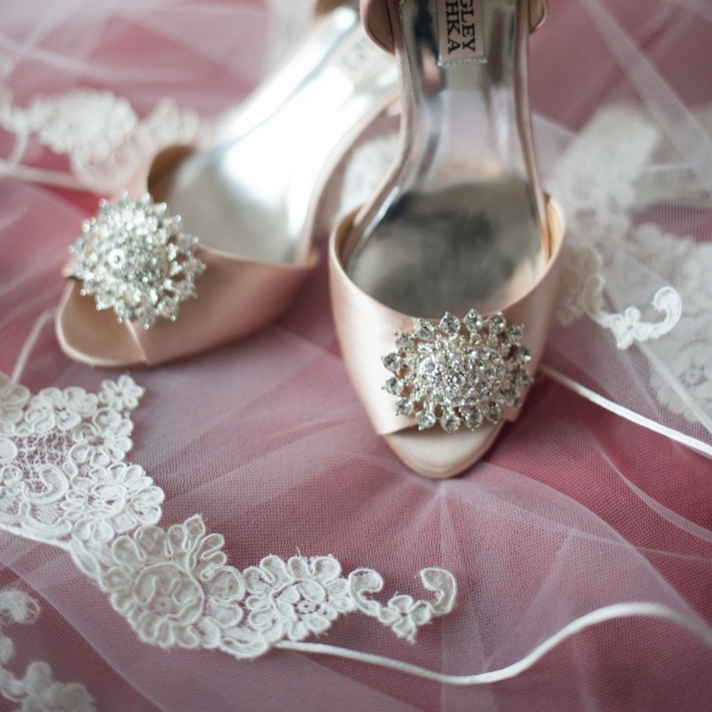 Badgley Mischka Embellished Peep Toe Heel Pump - Picture 2 of 9